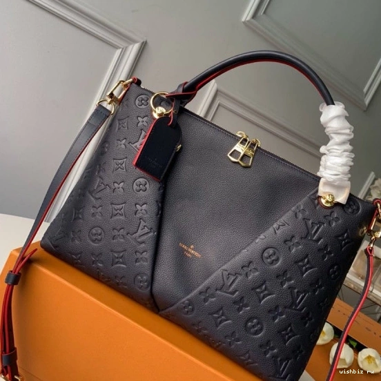 WIS MM TOTE VUITTON V LOUIS 0122